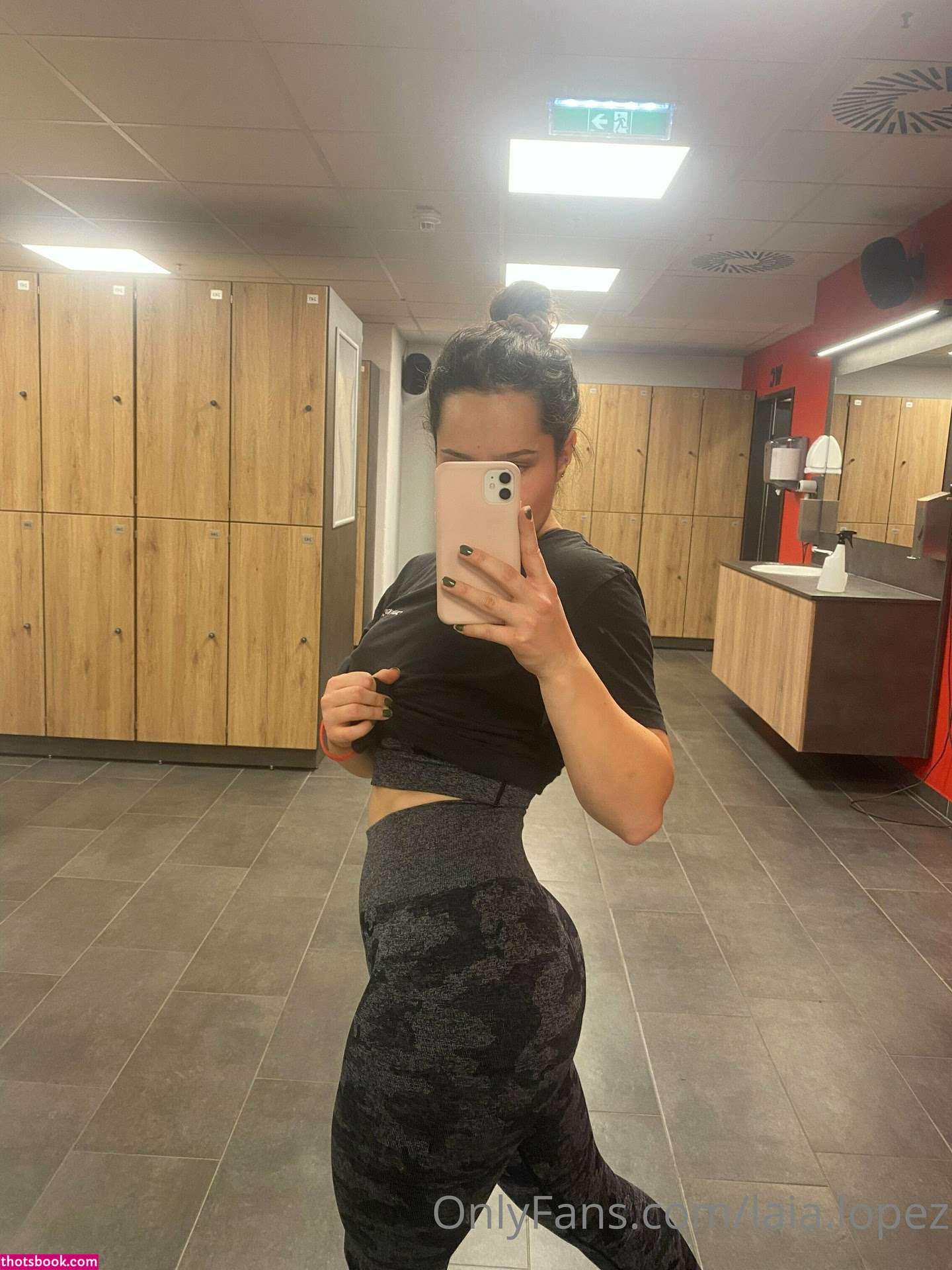 Laia Lopez Photo #52