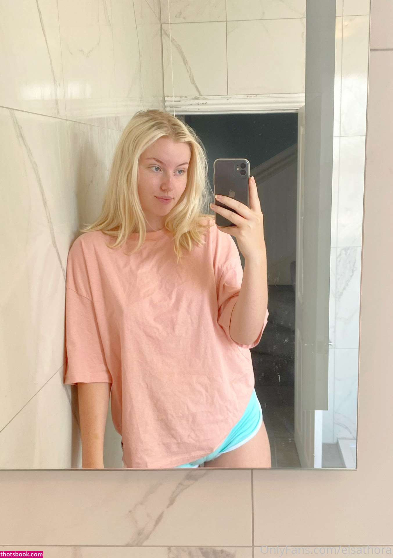 Elsathora Photo #117