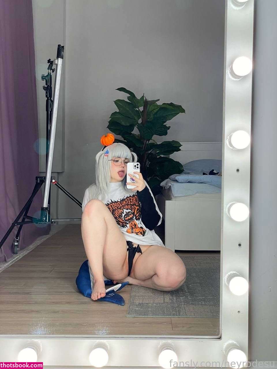 Neyrodesu Photo #669