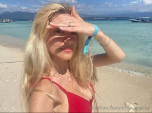 Mia Capucine Photo #3