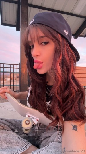 aubrea123 Photo #22