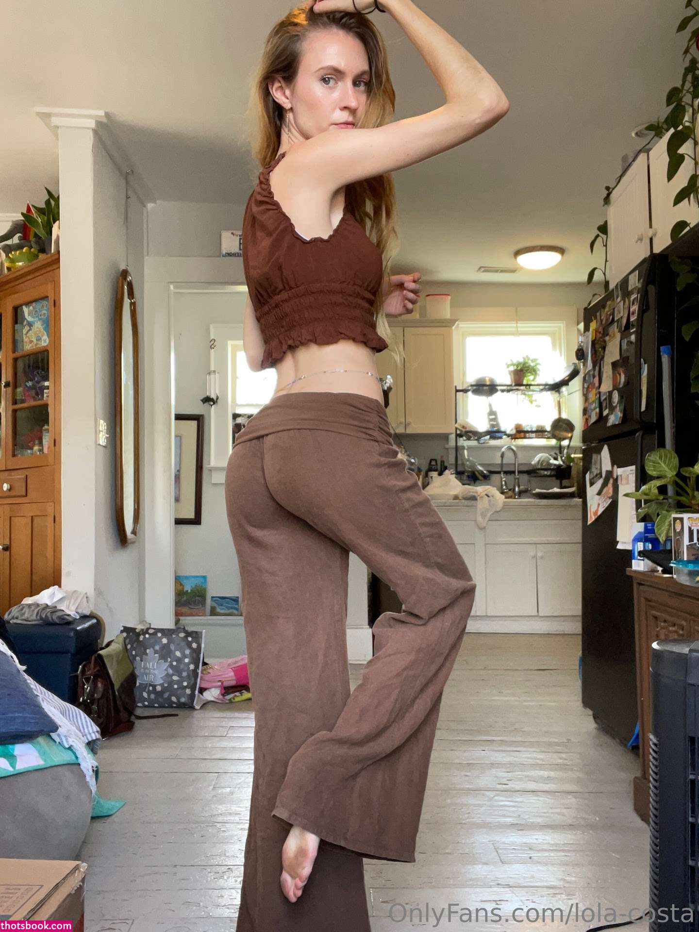 Lola Costa Photo #17