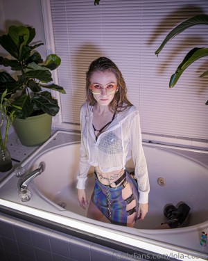 Lola Costa Photo #110