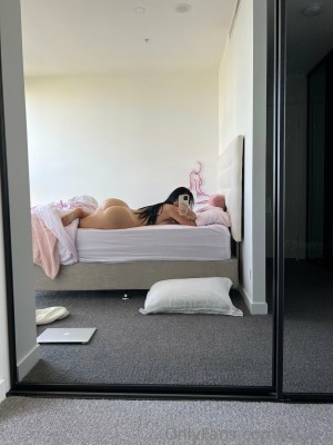 Izzy Davis Photo #52