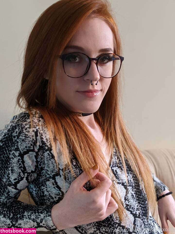 Jessiewolfexoxo Photo #26