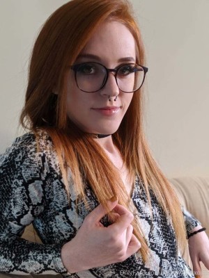 Jessiewolfexoxo Photo #26