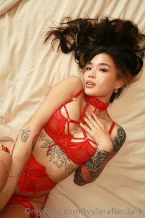 tvylorafterdark Photo #13