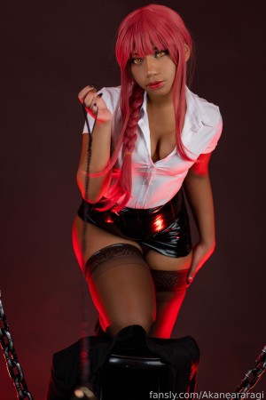 Akane Araragi Photo #117