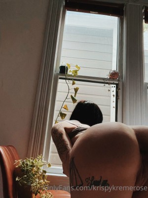 Krispykremerose Photo #183