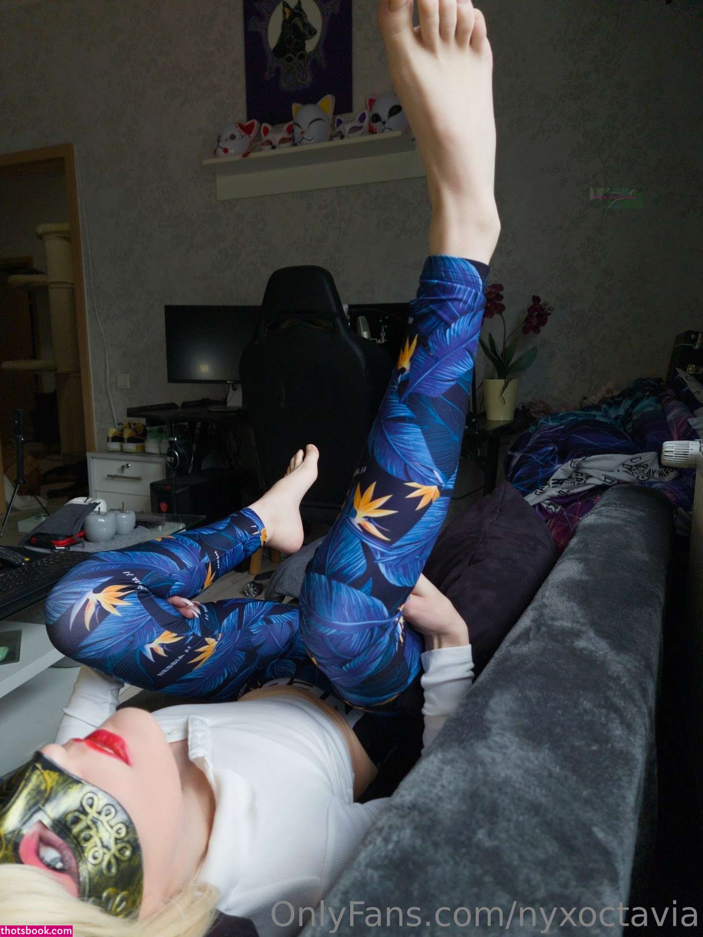 Nyxoctavia Photo #30