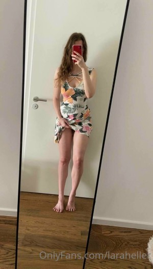 Laraheller Photo #162