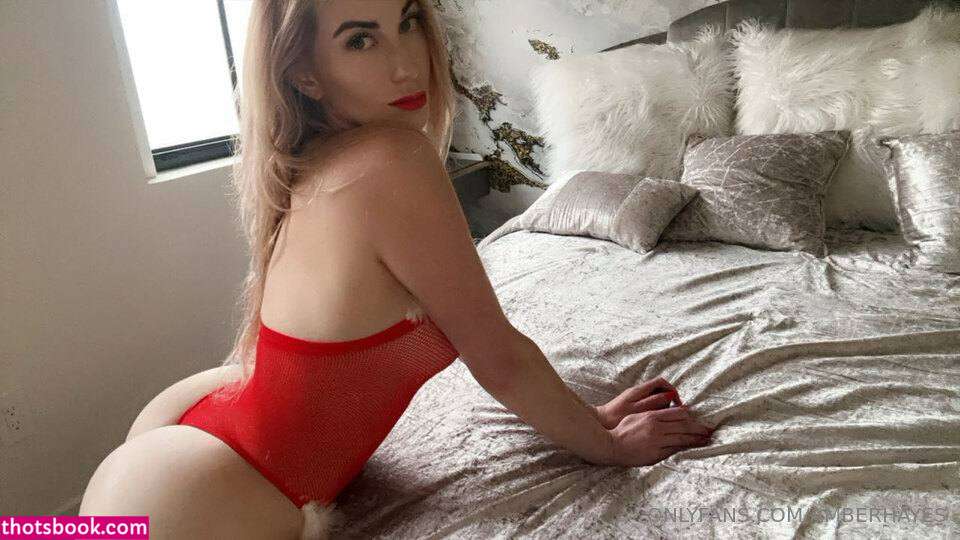 Amber Hayes Photo #25