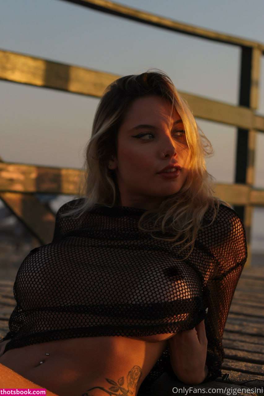 Giovanna Genesini Photo #119