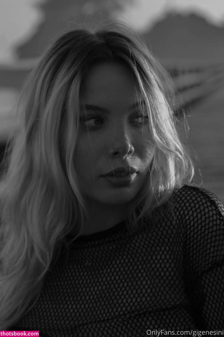 Giovanna Genesini Photo #134