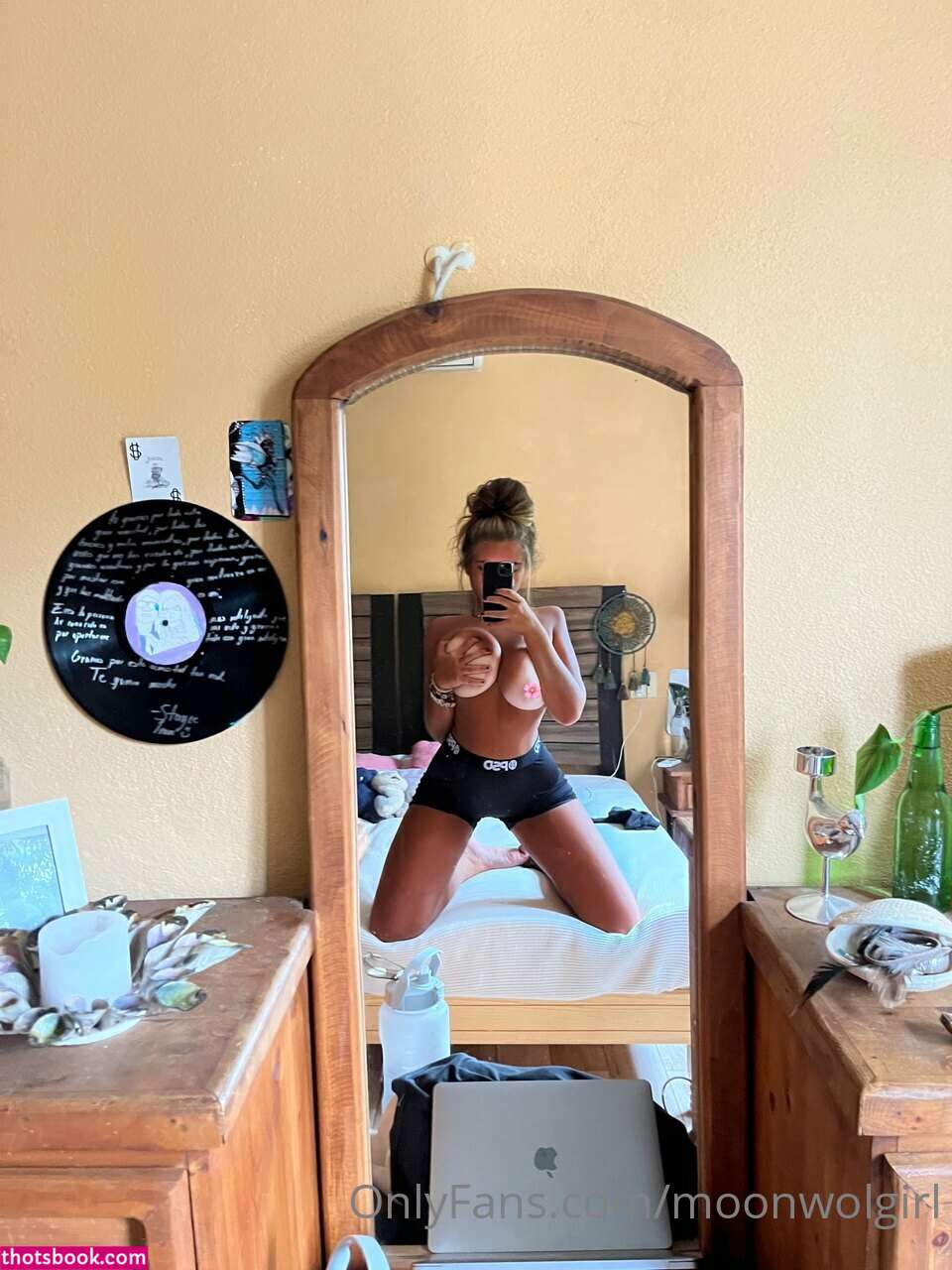 moonwolgirl Photo #26