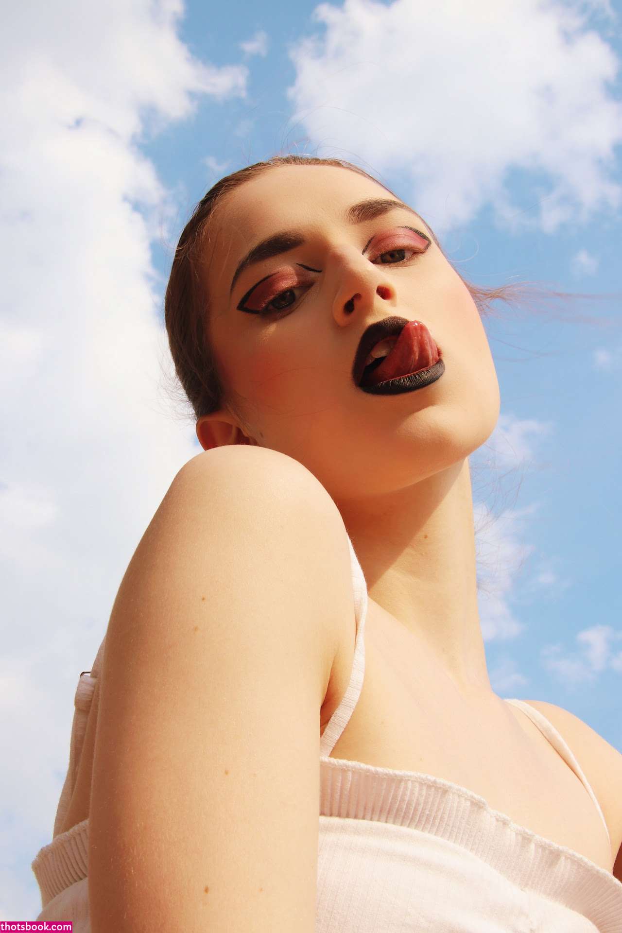 Flora Rodgers Photo #156