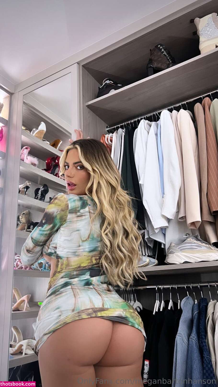 Megan Barton Hanson Photo #61