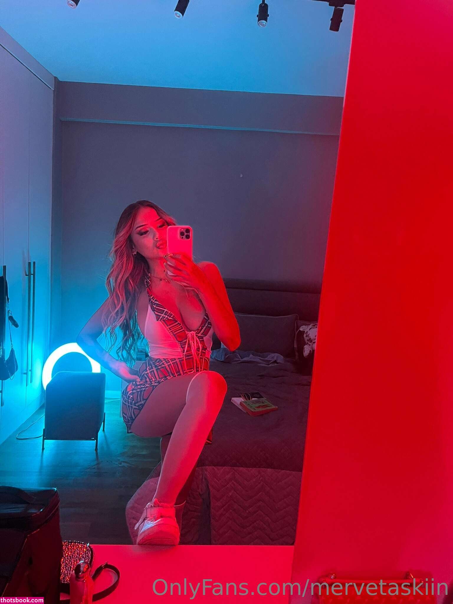 mervetaskiin Photo #126