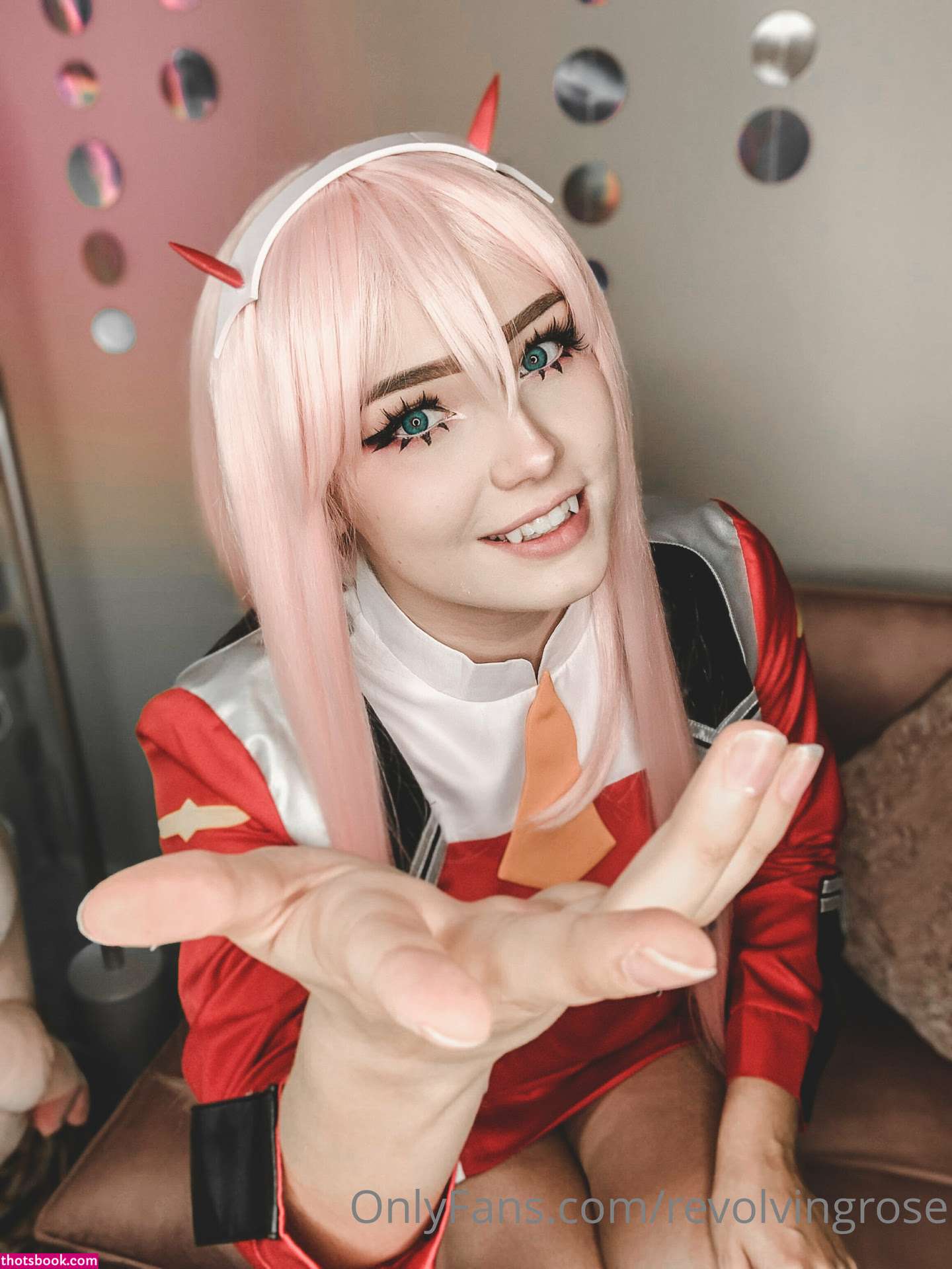 Revolvingrose Photo #78