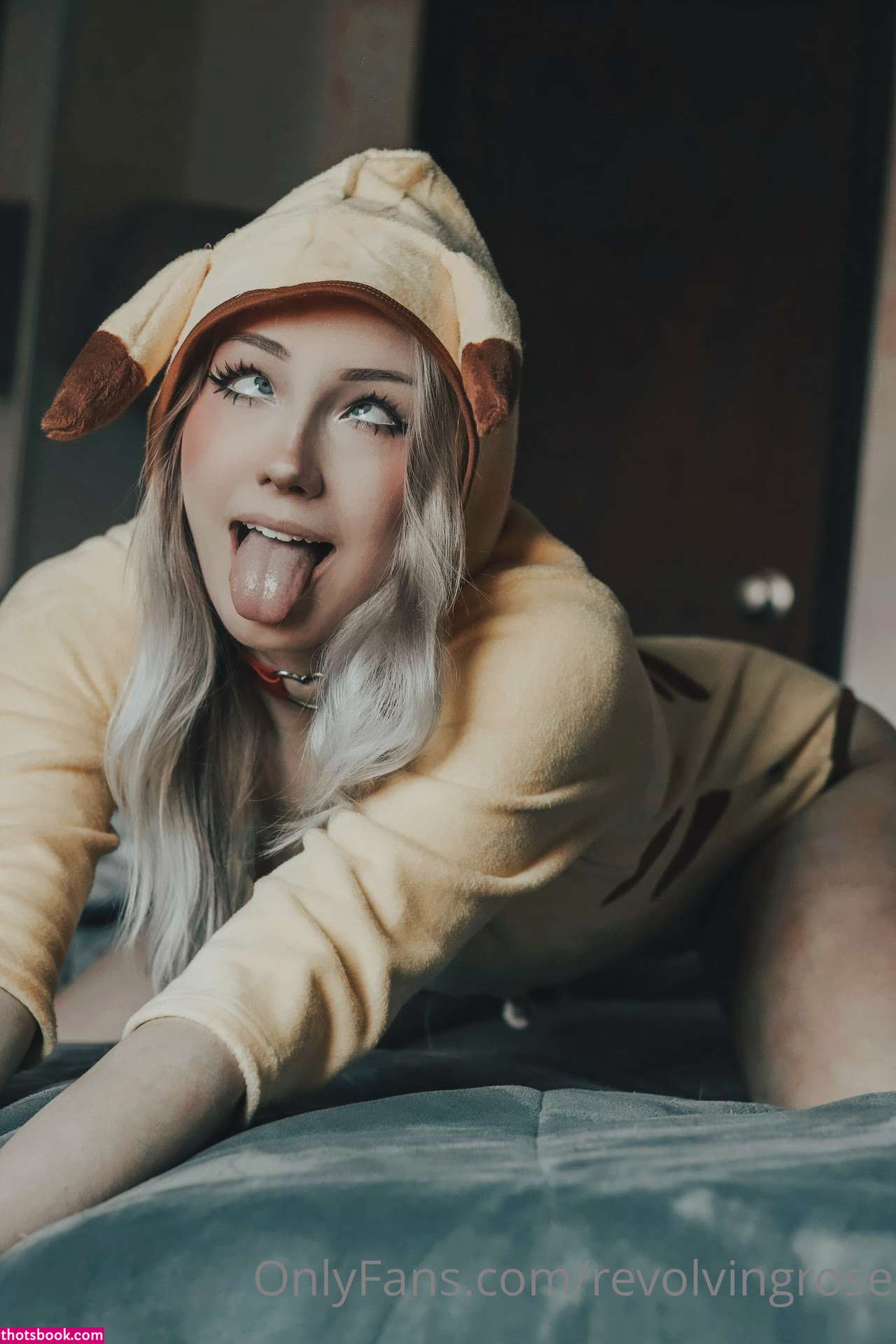 Revolvingrose Photo #214