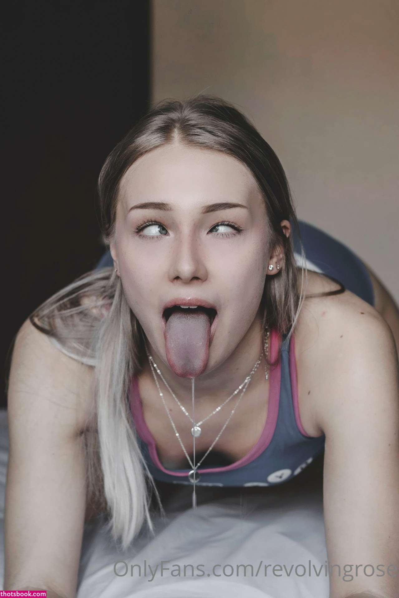 Revolvingrose Photo #226