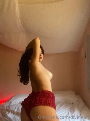 Divine Jai Photo #24