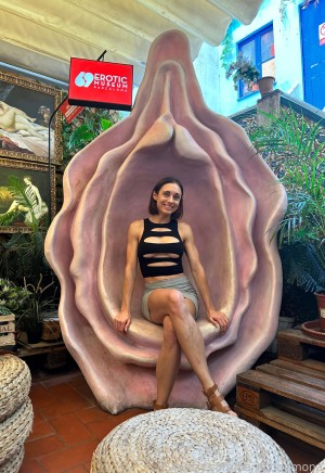 Hardbodymona Photo #14