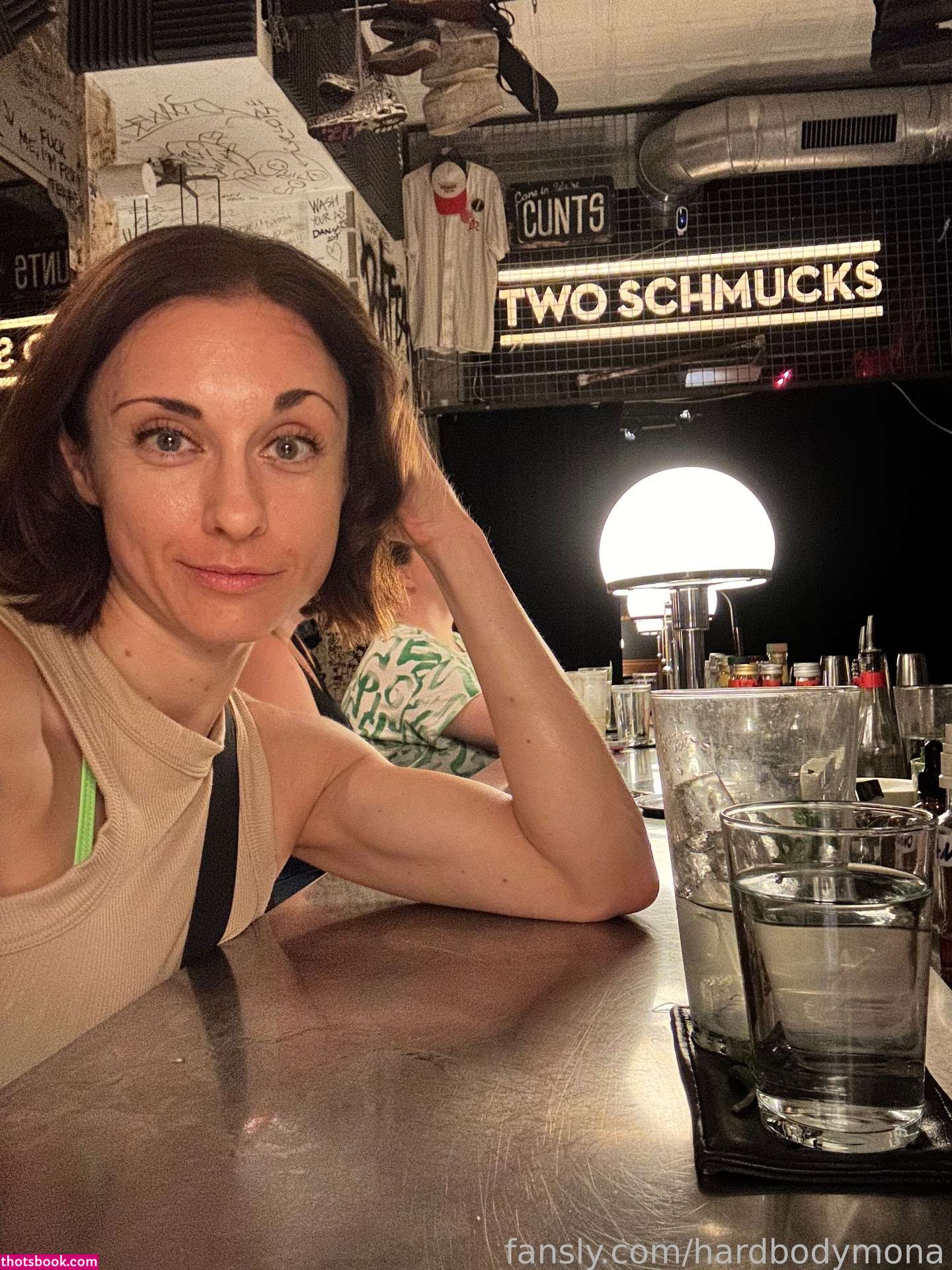 Hardbodymona Photo #21