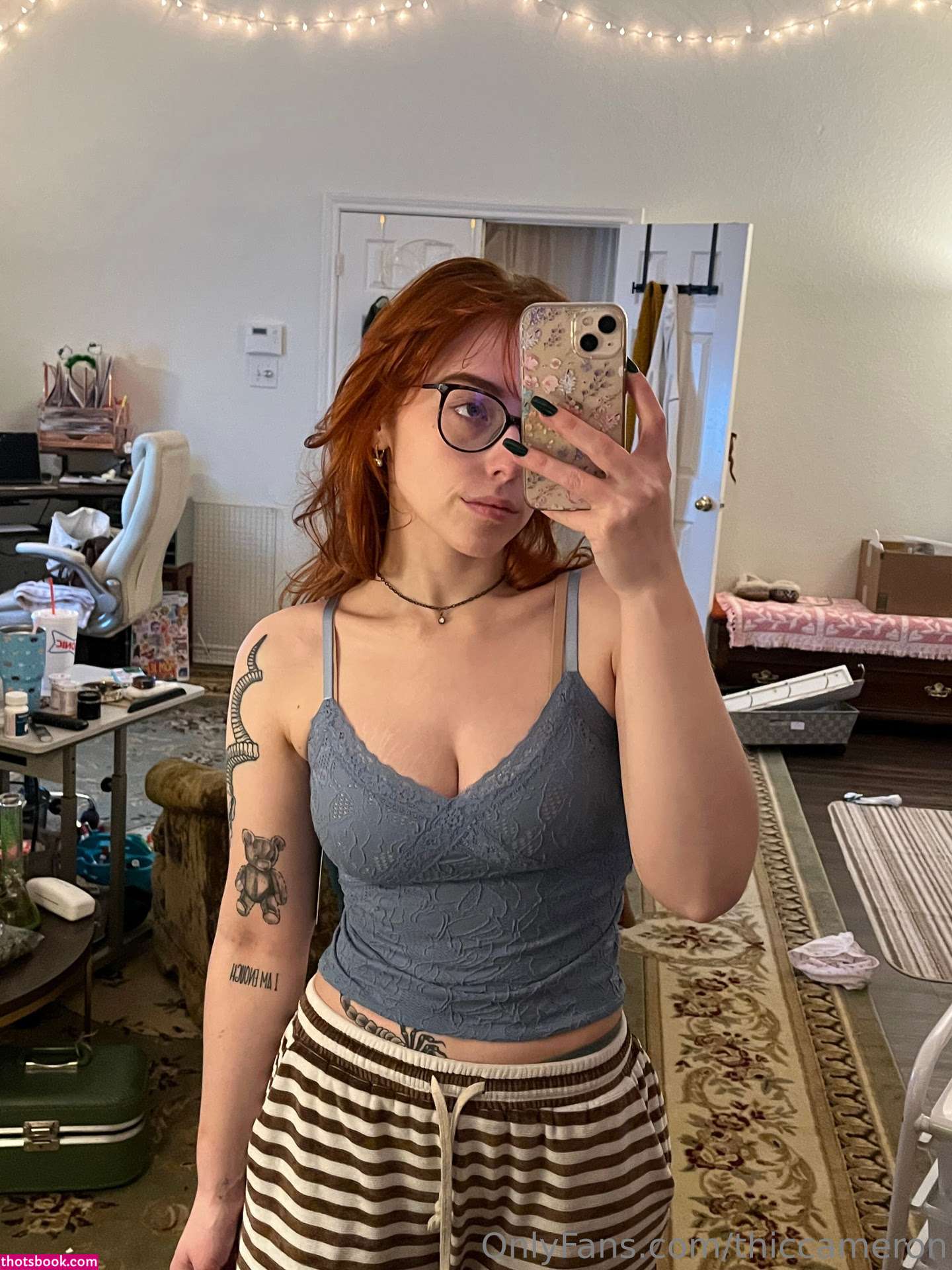 thiccameron Photo #66