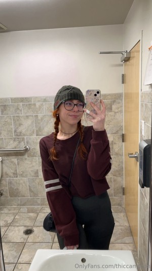 thiccameron Photo #104