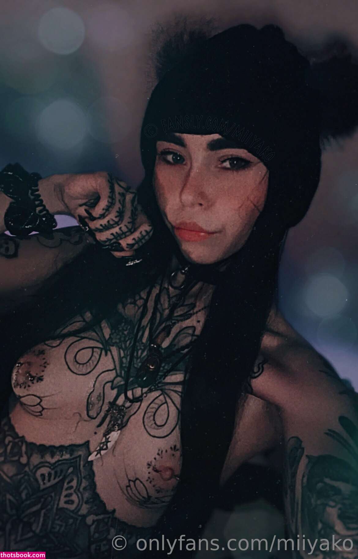 miiyako Photo #6
