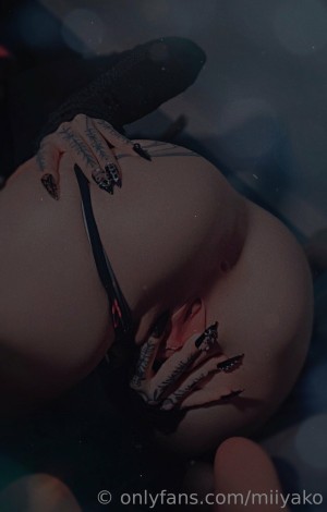miiyako Photo #9