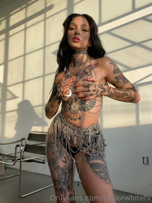 taylorwhitetv Photo #33