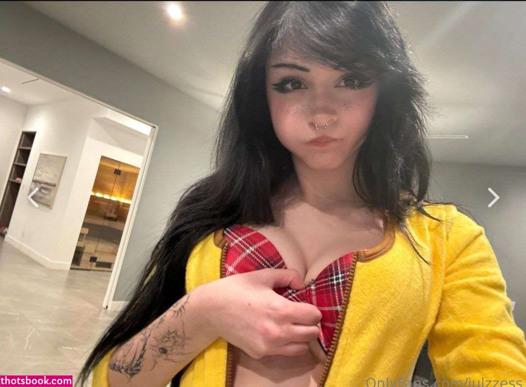 Julzzess Photo #38