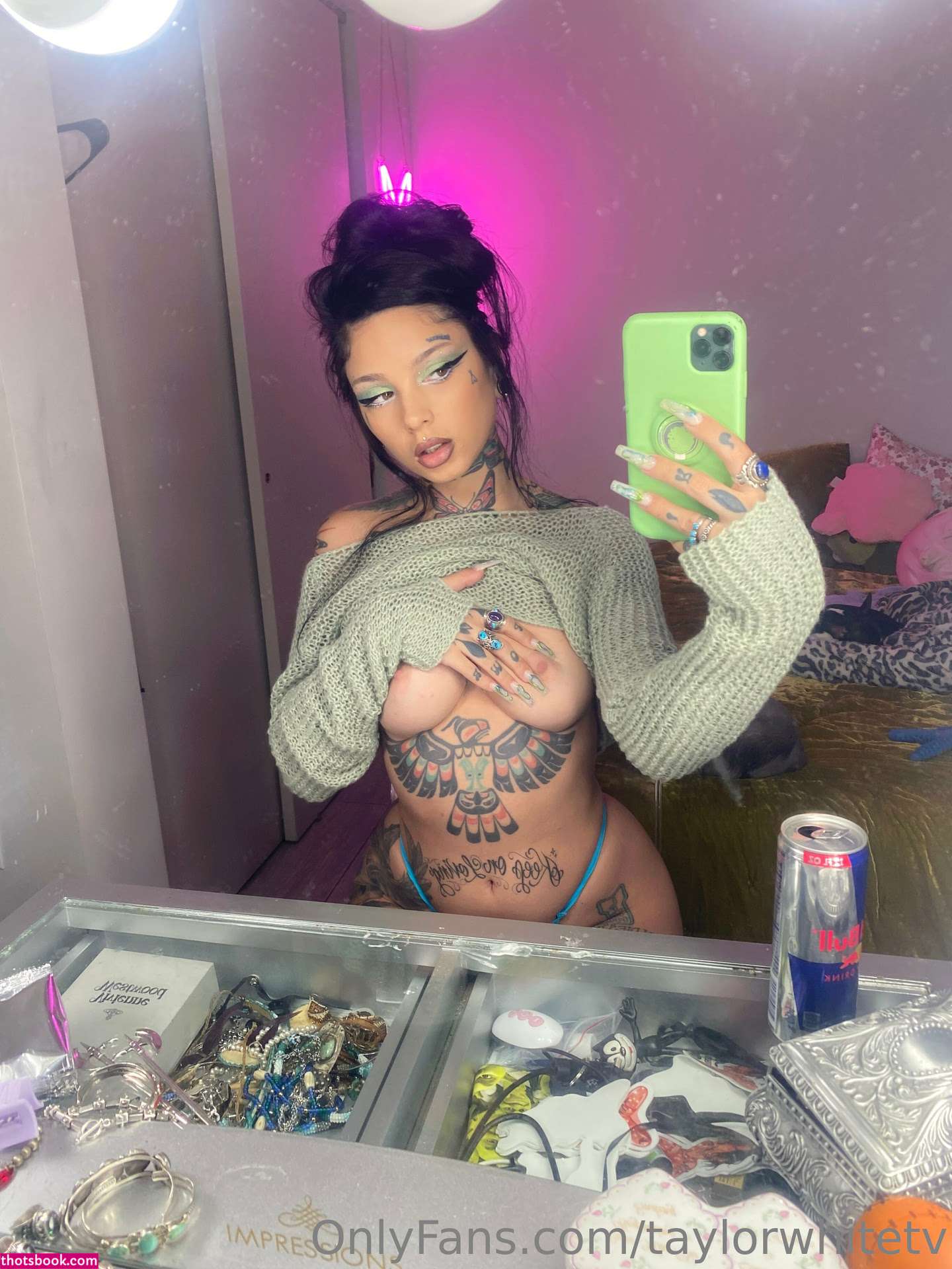 taylorwhitetv Photo #124