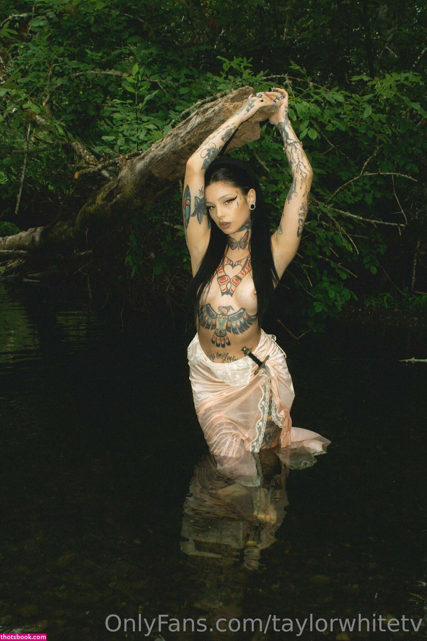 taylorwhitetv Photo #155