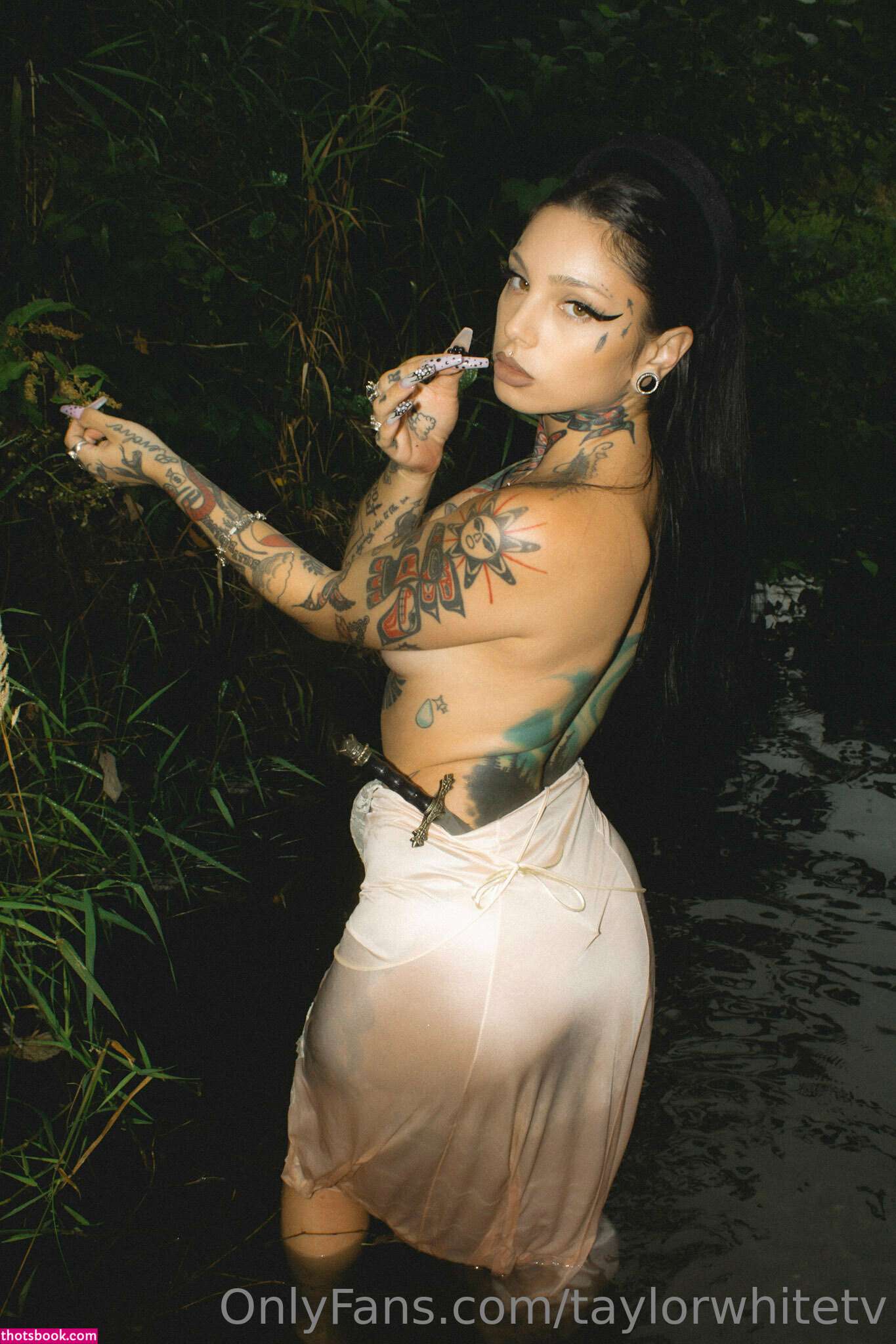 taylorwhitetv Photo #158
