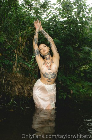 taylorwhitetv Photo #156