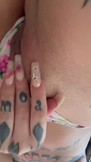 taylorwhitetv Photo #218