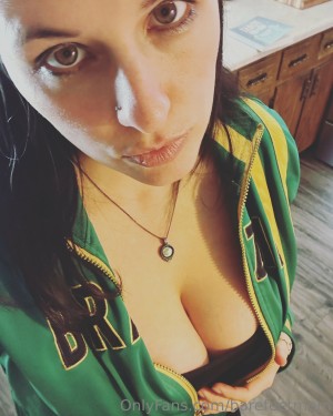 Barefootmamamn Photo #4