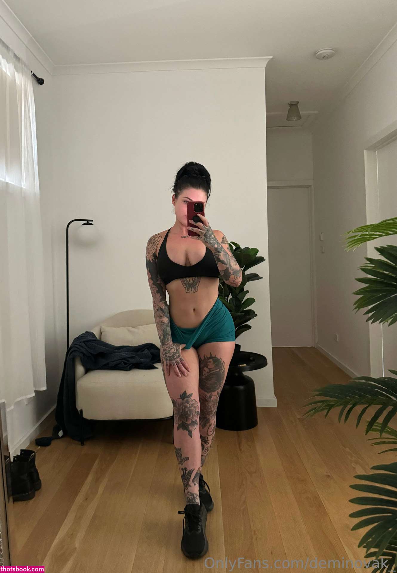 Demi Novak Photo #23