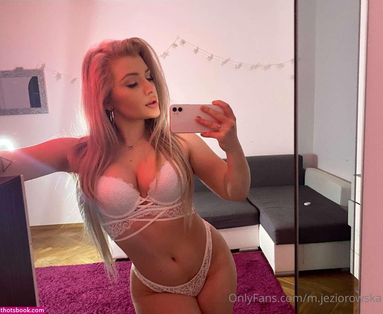 mjeziorowska Photo #74