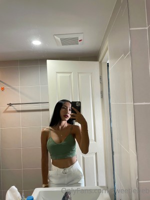 sweetiebeb Photo #26