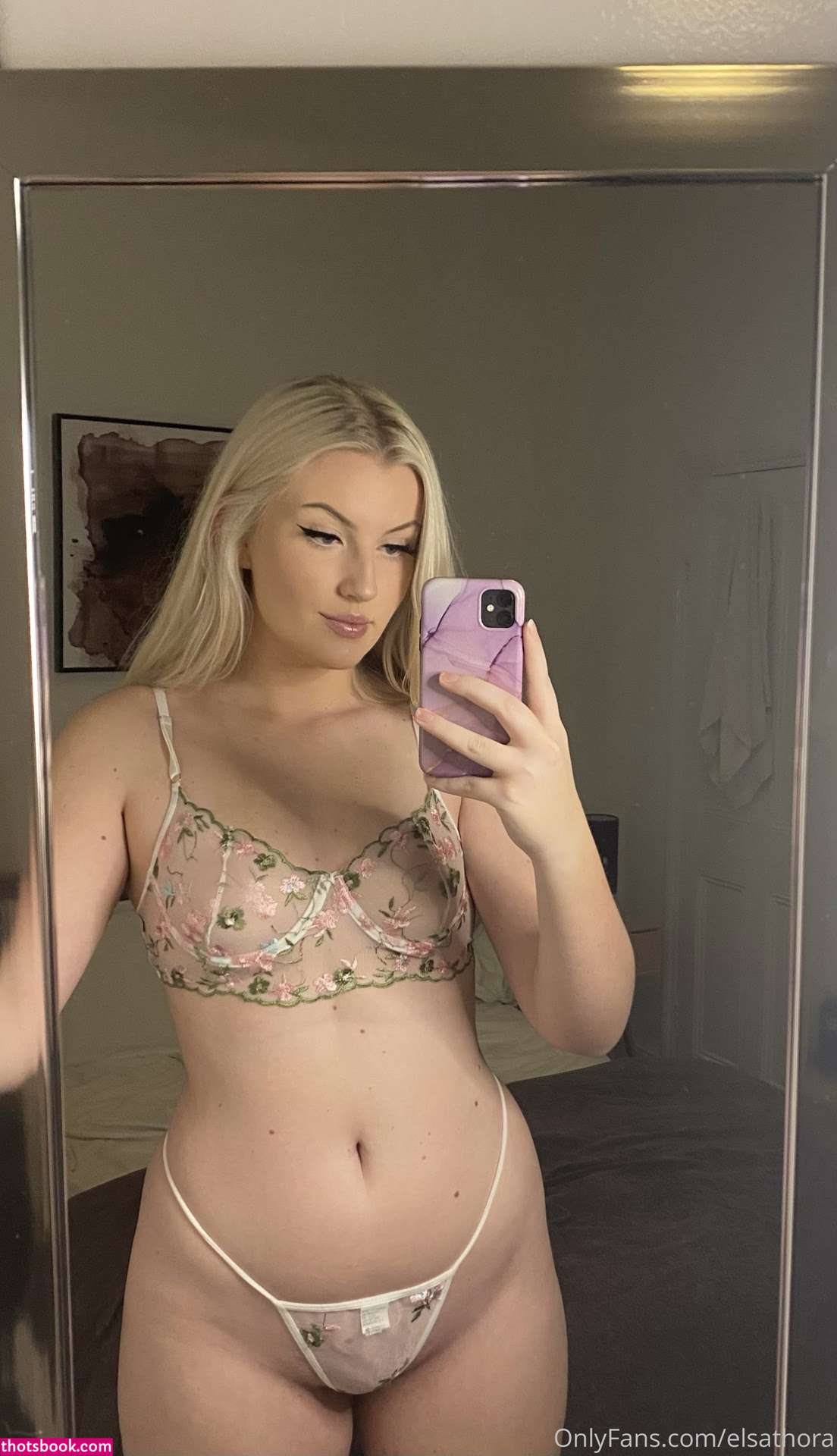 Elsathora Photo #222