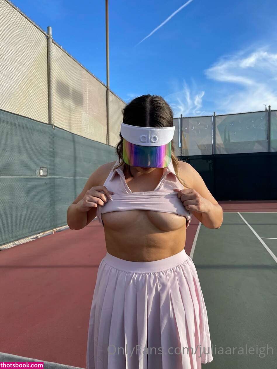 Julia Raleigh Photo #97