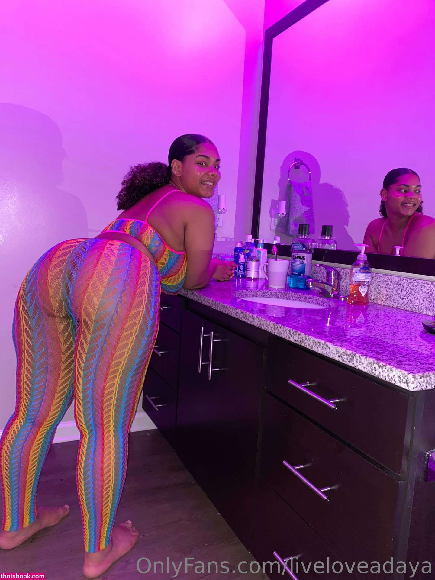 Liveloveadaya Photo #55