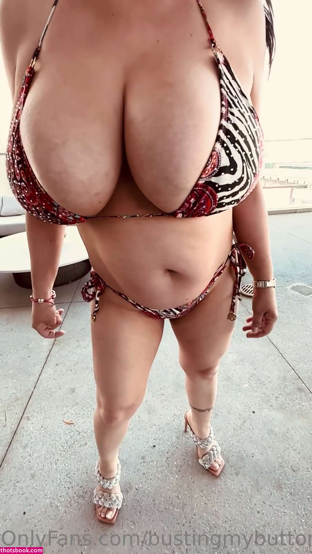 Bustingmybuttons Photo #81