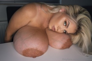 Ninaphoenix Photo #77