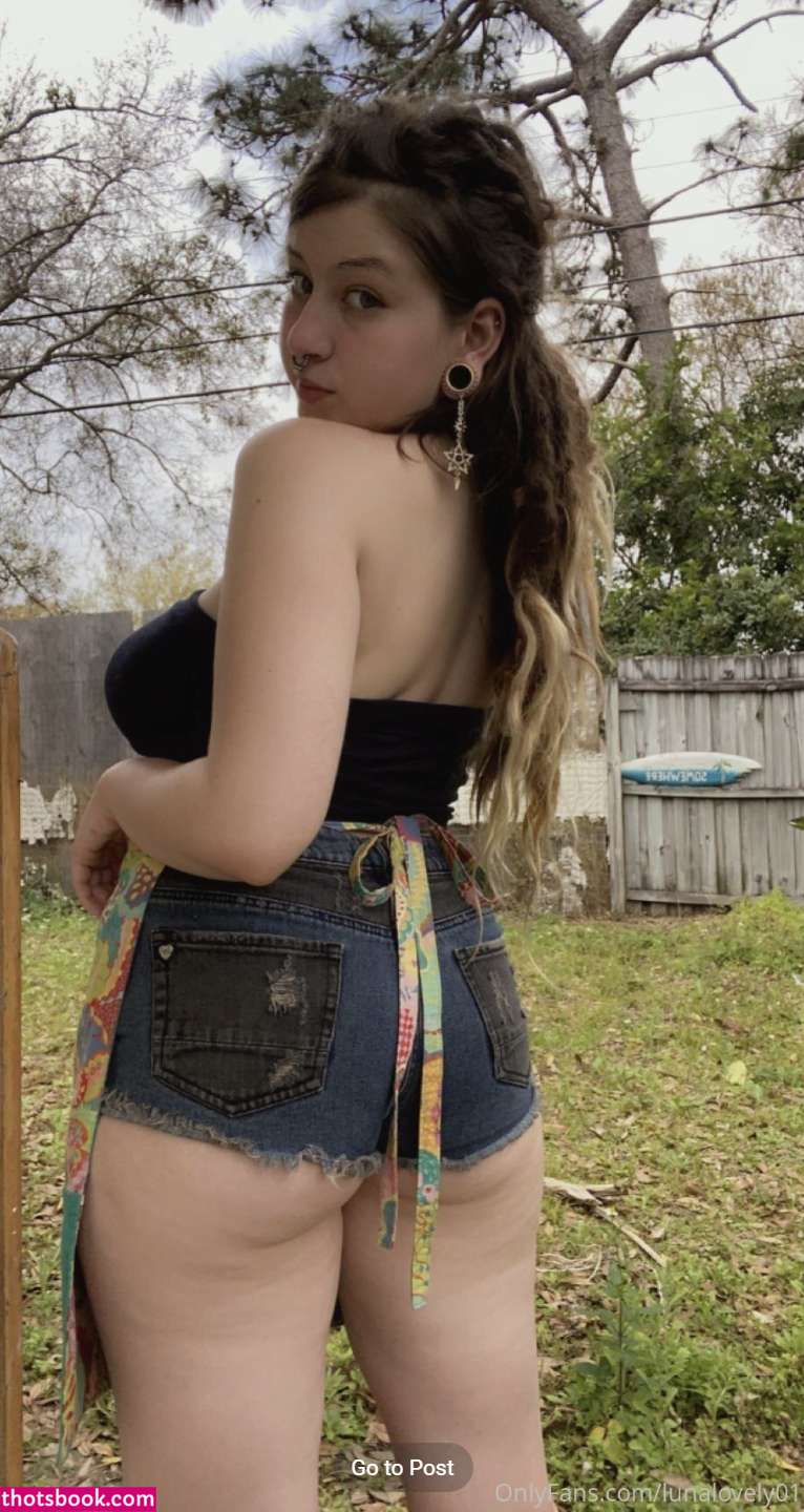 Luna Lovely Photo #40