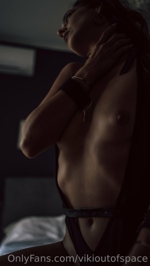 Vikioutofspace Photo #80